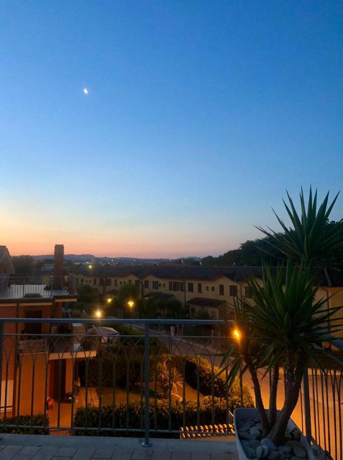 Marche Full Experience-Apartments Porto SantʼElpidio Exteriör bild